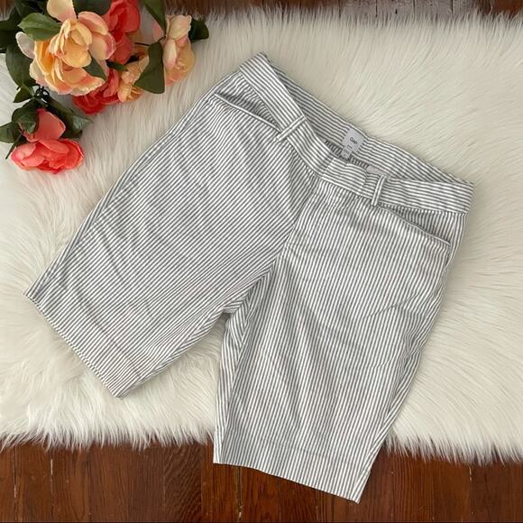 Gap Blue Stripe Bermuda Shorts 100% Cotton - Picture 1 of 9